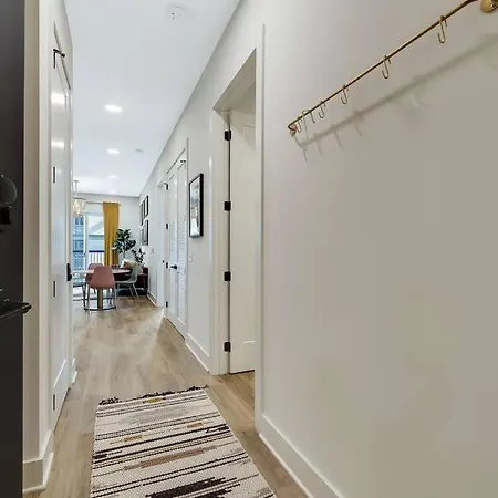 Jolene On Main - East Nash - 1 Mile To Dtnash - New Apartment *
