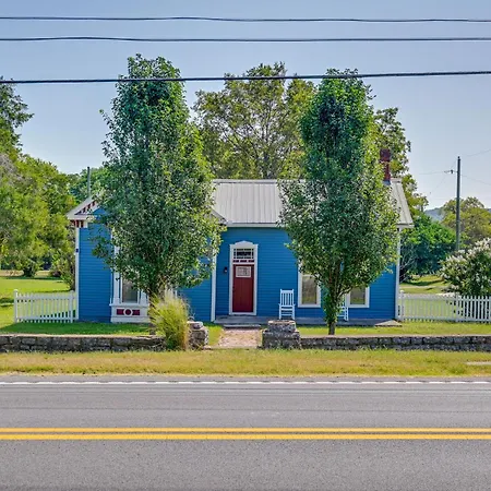 Bright Whites Creek Home: 12 Mi To Dtwn Nashville! *