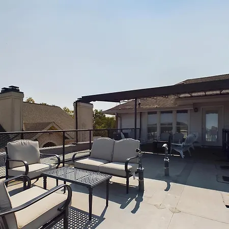 Overlook Plains-priv Rooftop Deck-mins To Broadway Holiday home