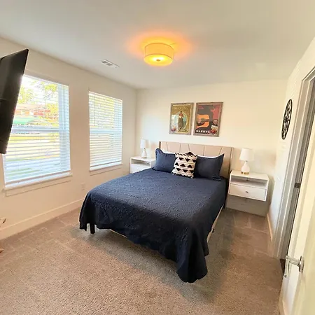3br Game Sleeps 10 Near Opry & Broadway Holiday home *