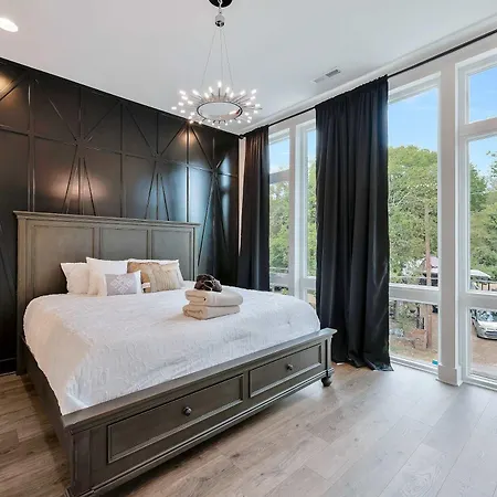 East With Rooftop Holiday home Nashville