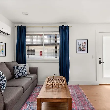 Charming Getaway Unit 12b Apts Apartment *