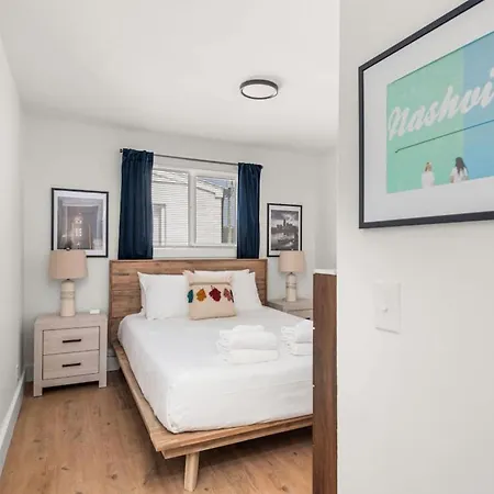 Charm- Cozy Unit 1a Apts Apartment *