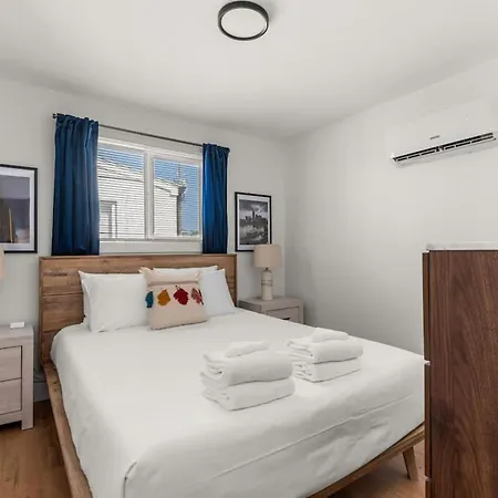 Charm- Cozy Unit 1a Apts Apartment