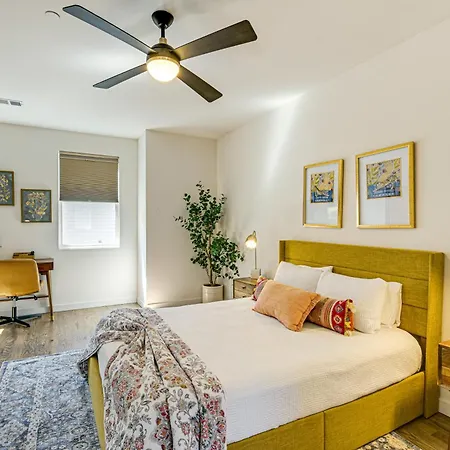 Townhome With Deck Close To Downtown! Holiday home