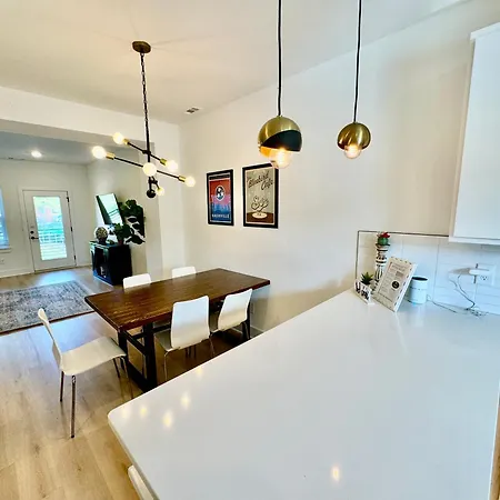 Holiday home Two Rivers House Near Opryland, Sleeps 10 Game