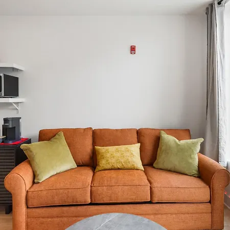 East Cozy Retreat Apartment *