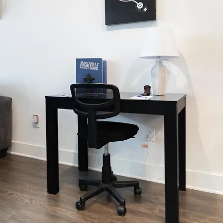 A Touch Of Bleu - 1 Bdr Condo, Free Parking