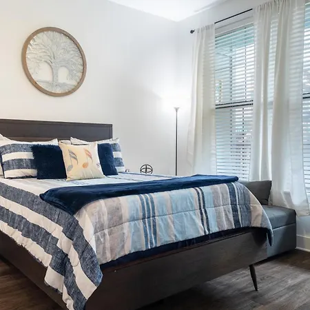 Apartment A Touch Of Bleu - 1 Bdr Condo, Free Parking