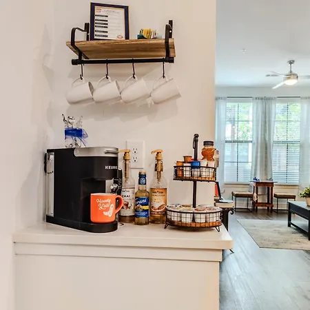 A Touch Of Bleu - 1 Bdr Condo, Free Parking Apartment Nashville