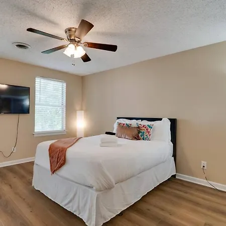 Prime Location With Balcony Near Broadway And Golf Nashville