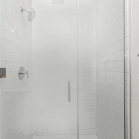 Hyve - Zest - Pool & Gym - Get Ready Vanities