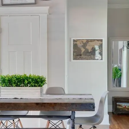 Holiday home Charming