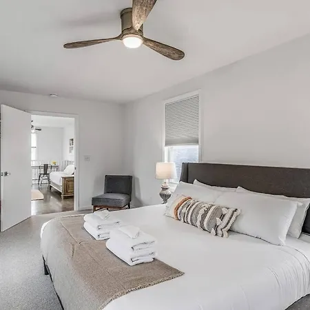 Charming Spacious - 10 Mins To Downtown! * Nashville