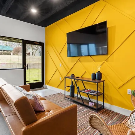 295 Plus Park Boulevard Hbr * Nashville
