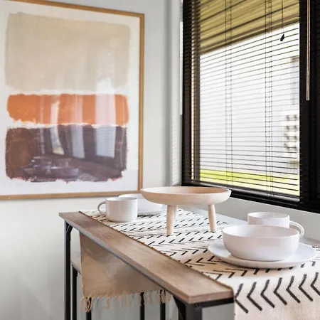295 Plus Park Boulevard Hbr Apartment