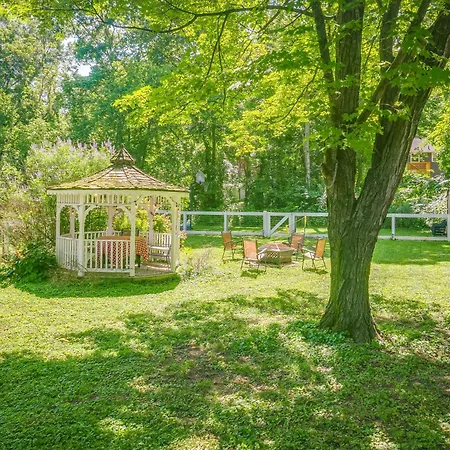 Getaway With Gazebo, 11 Mi To Downtown! *