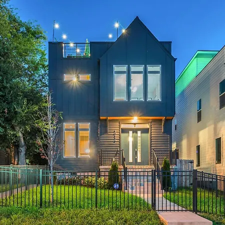 Designer Single Family House-rooftop- Hot Tub