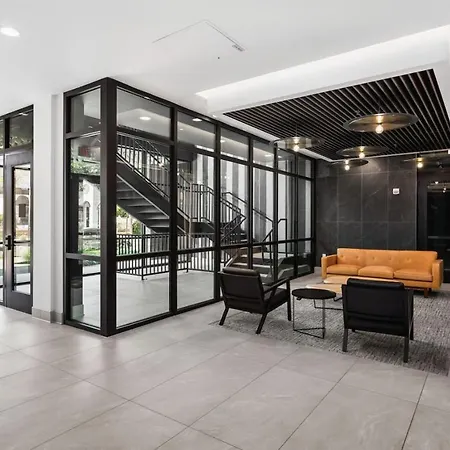 Apartment Chic Music Row Rooftop Deck With View Gym Office And Nashville