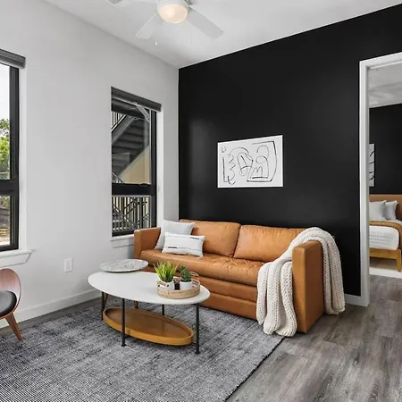 Chic Music Row Rooftop Deck With View Gym Office And Nashville