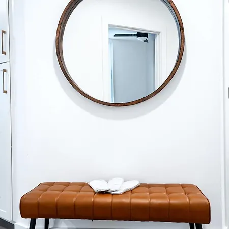2-bed 2-bath Luxury Retreat Apartment Nashville