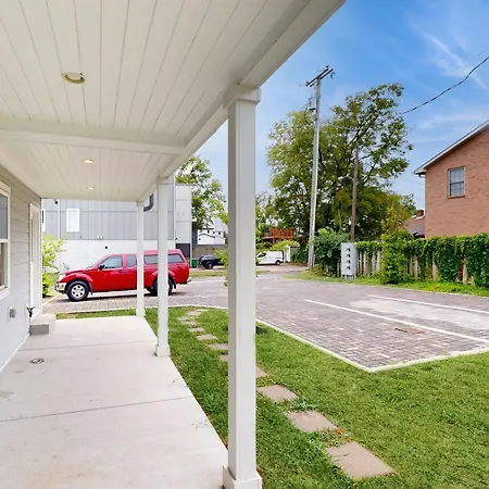 Watkins Park Getaway A, B, C, D Holiday home *