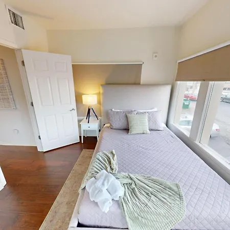 West End Getaway *