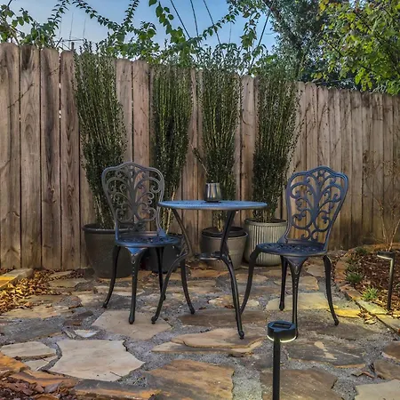 Greenwood With Covered Hot Tub, Fire Pit, And Outdoor Tv! Nashville