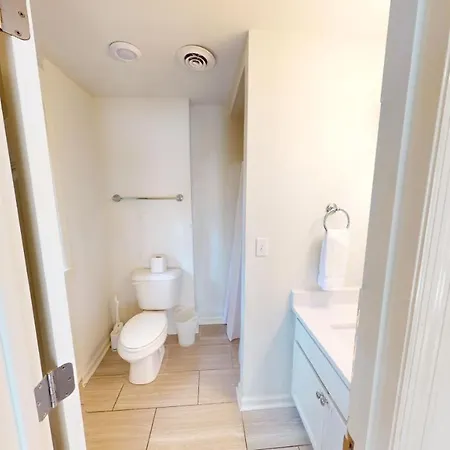Apartment West End Getaway Nashville