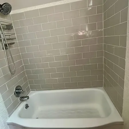 Peachtree Comfortable And Convenient