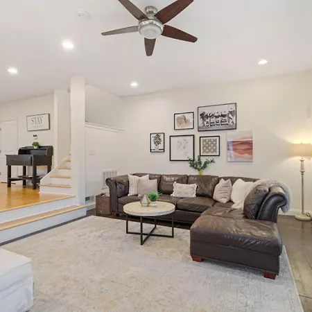 Downtown Luxury House - Beautiful Outdoor Spaces * Nashville