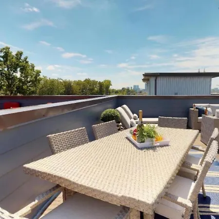 Rooftop Deck With View Modern Charming Holiday home Nashville