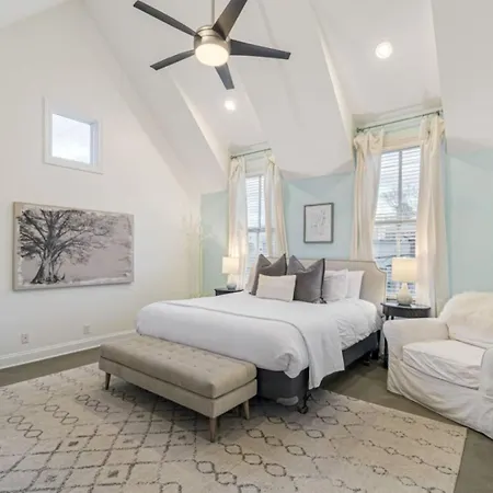 Holiday home Downtown Luxury House - Beautiful Outdoor Spaces