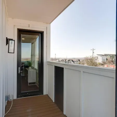 Apartment Stunning Nations Minutes From Broadway Nashville