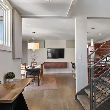 Steps To The Gulch 4Br 3,5 Ba Rooftop Wet Bar *