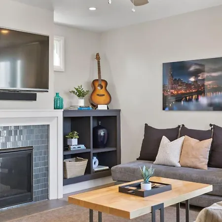 Steps To The Gulch 4Br 3,5 Ba Rooftop Wet Bar Nashville