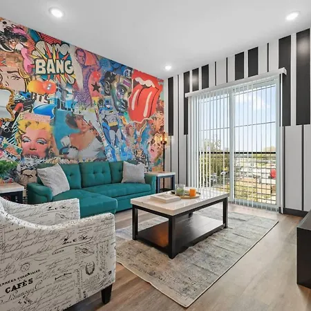 Alto 412 Apartment