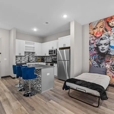 Alto 310 Apartment