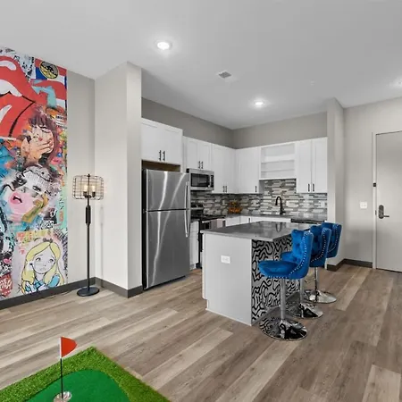 Alto 205 Apartment *