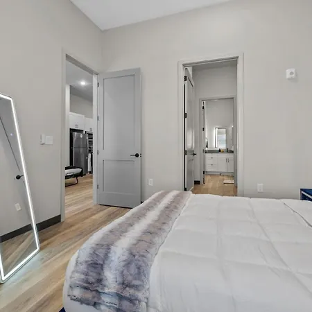 Alto 114 Apartment *