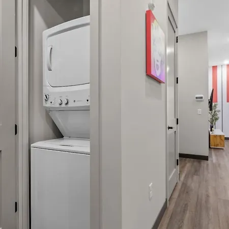Alto 406 Apartment