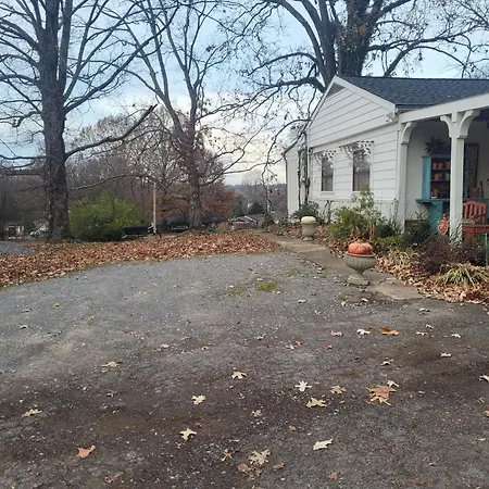 Apartment Quiet Hideaway Minutes From Everything! Nashville