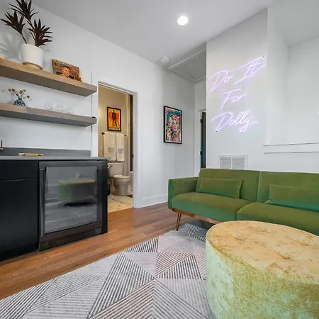 Holiday home Mid-century Luxury Rooftop Lounge Near Broadway Nashville