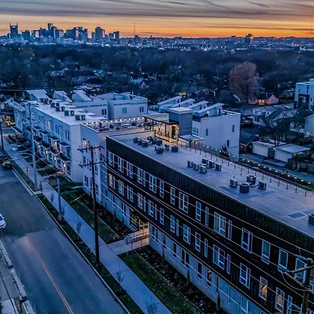 Rooftop Views Stylish Decor Nash Downtown Access Apartment Nashville