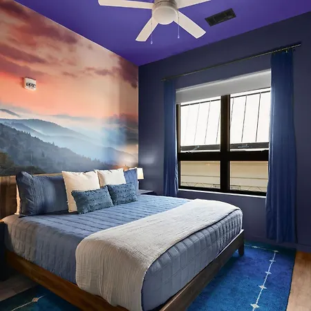 The Crescendo - On Music Row Apartment Nashville