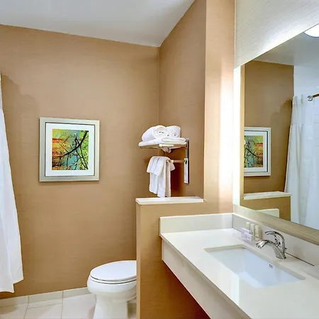Fairfield & By Marriott Downtown-metrocenter Nashville