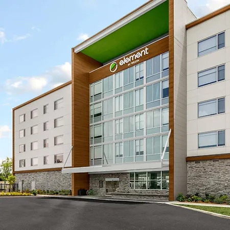 Hotel Element By Marriott Airport 3*