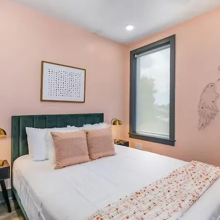 The Muse - Modern 2br With Private Balcony And Rooftop Access Nashville