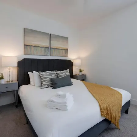 Holiday home Minutes To Broadway Pet Friendly Escape