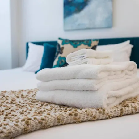 Holiday home Minutes To Broadway Pet Friendly Escape *